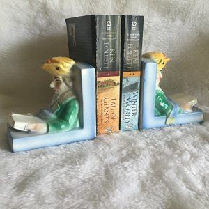Vintage Pair of Unique  Ceramic Bookends Older Gentleman Reading MCM